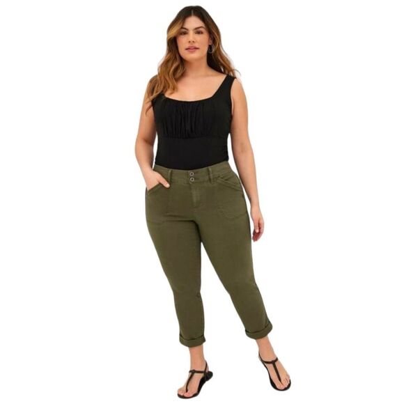 Torrid plus size floral cold shoulder top with olive twill aviator crop jean set - Picture 6 of 16